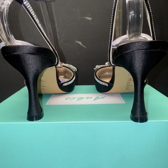 Ankis Women's Rhinestone Bow Heels Closed Toe Pumps Strappy 8 Black Glitter - Picture 4 of 9